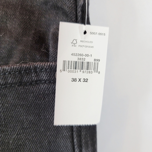 Old Navy Built-In Flex Straight Black Jeans NWT - Picture 5 of 10